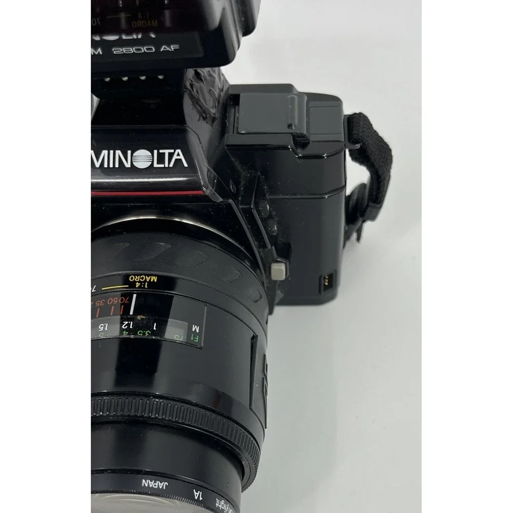 Minolta 5000 AF 35mm Camera with 2800 Maxxum Flash Cosina Lens PARTS / REPAIR